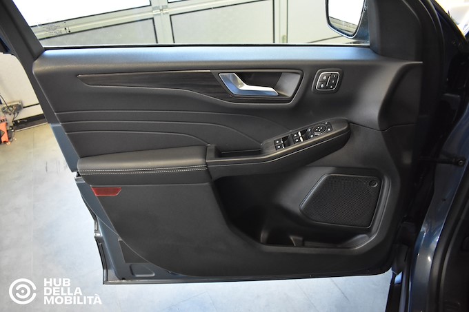 FORD Kuga 2.5 Full Hybrid 190 CV 4WD Vignale Aut.